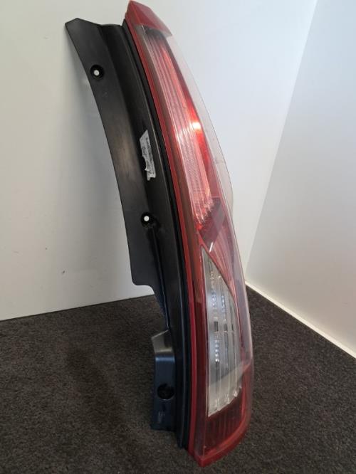 Image Feu arriere principal droit (feux) - CITROEN C4 GRAND PICASSO 1