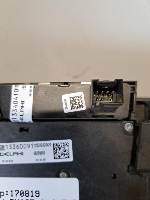 Image Commande chauffage - OPEL ASTRA J