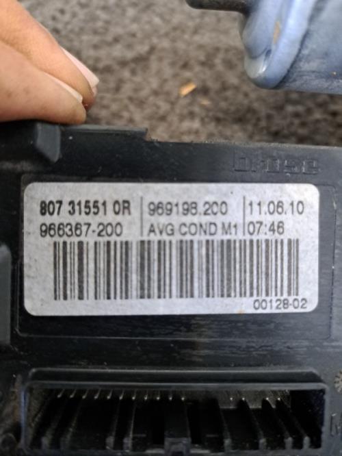 Image Moteur leve vitre avant gauche - RENAULT MEGANE 3