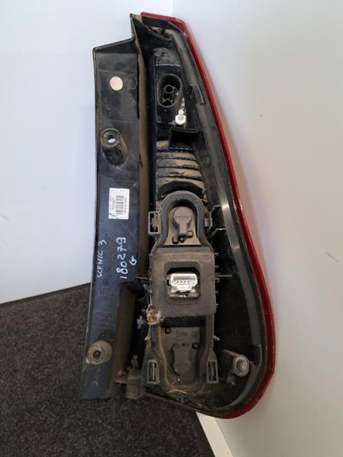 Image Feu arriere principal gauche (feux) - RENAULT SCENIC 3