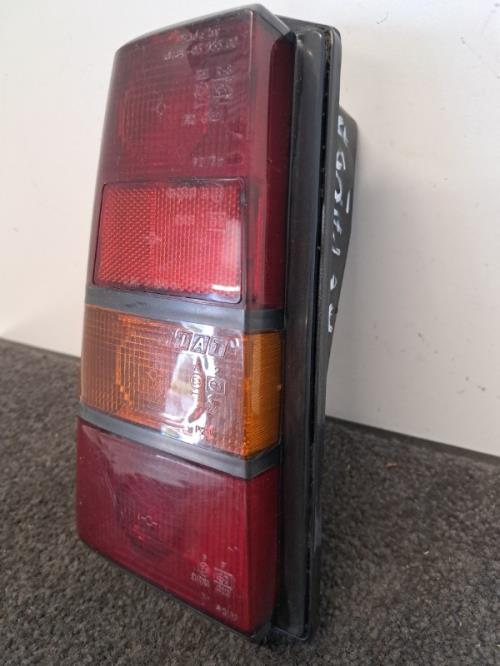 Image Feu arriere principal gauche (feux) - FIAT PANDA 1