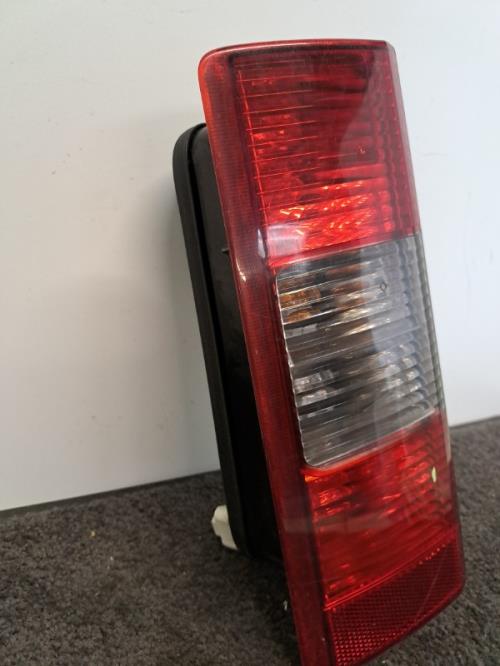 Image Feu arriere principal gauche (feux) - OPEL COMBO C