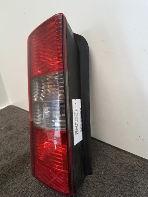 Image Feu arriere principal gauche (feux) - OPEL COMBO C