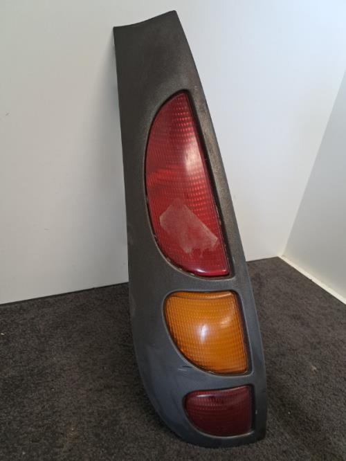 Image Feu arriere principal gauche (feux) - FIAT MAREA
