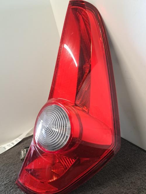 Image Feu arriere principal droit (feux) - OPEL AGILA A