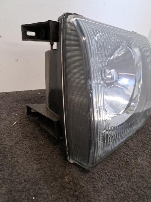 Image Optique avant principal gauche (feux)(phare) - MITSUBISHI PAJERO 2