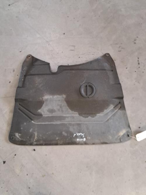 Image Cache sous moteur - RENAULT SCENIC 1