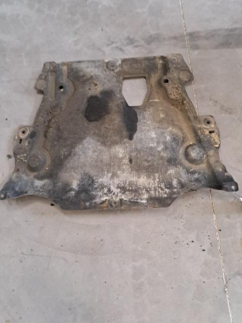 Image Cache sous moteur - FORD S-MAX 1