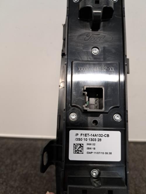 Image Interrupteur de leve vitre avant gauche - FORD FOCUS 3
