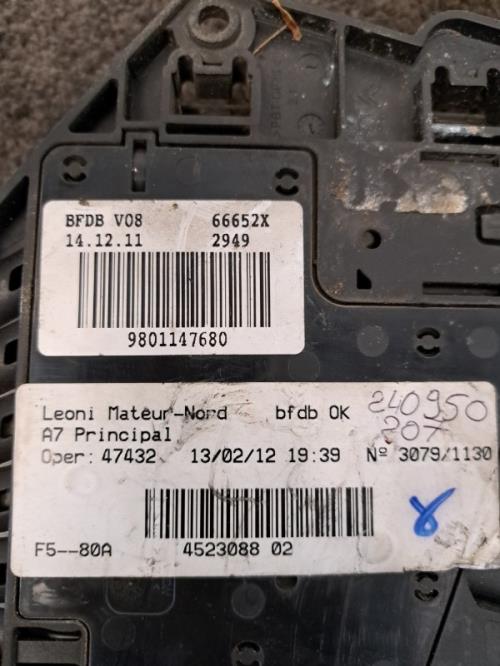 Image Porte fusible - PEUGEOT 207