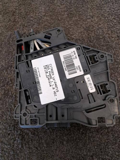 Image Porte fusible - CITROEN DS3