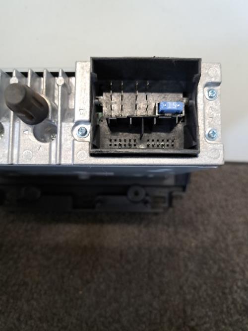 Image Autoradio d'origine - PEUGEOT 208 1