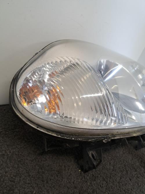 Image Optique avant principal droit (feux)(phare) - RENAULT CLIO 2