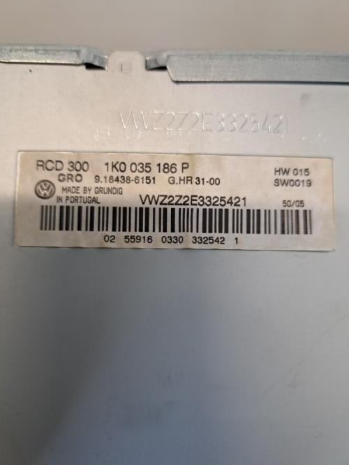 Image Autoradio d'origine - VOLKSWAGEN PASSAT 5