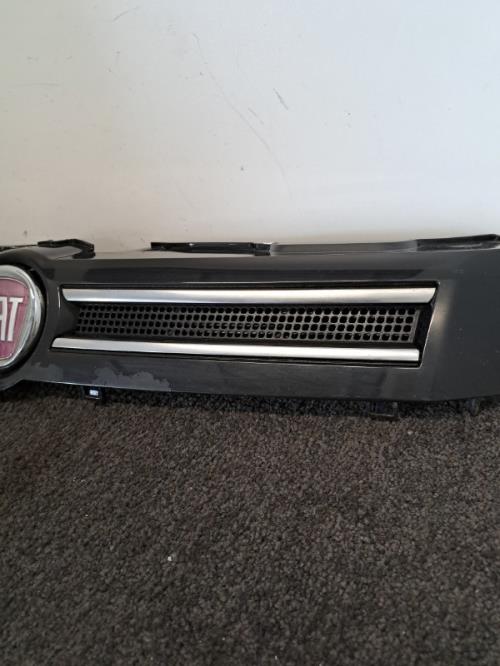 Image Calandre - FIAT PANDA 2