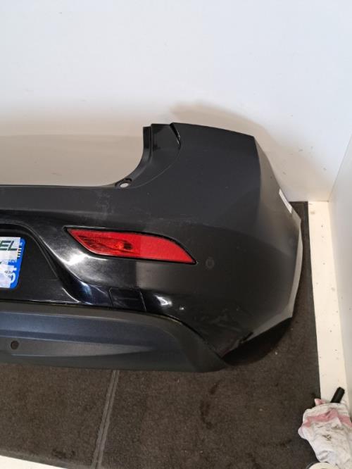 Image Pare choc arriere - VOLVO V 40 2