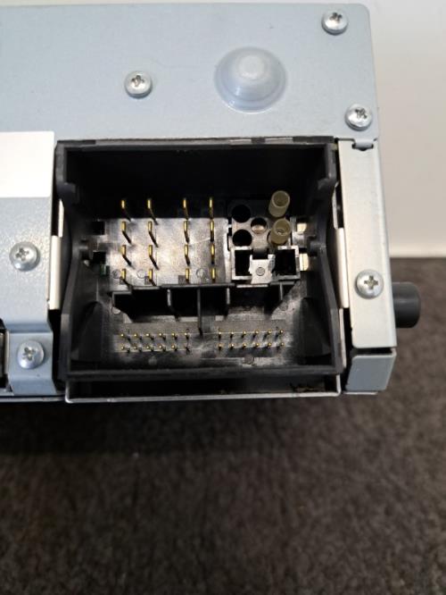 Image Autoradio d'origine - VOLVO V 40 2