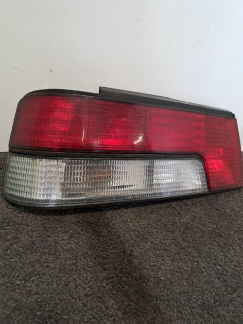 Image Feu arriere principal gauche (feux) - PEUGEOT 405