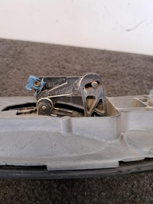 Image Poignee porte avant droit - RENAULT TRAFIC 2