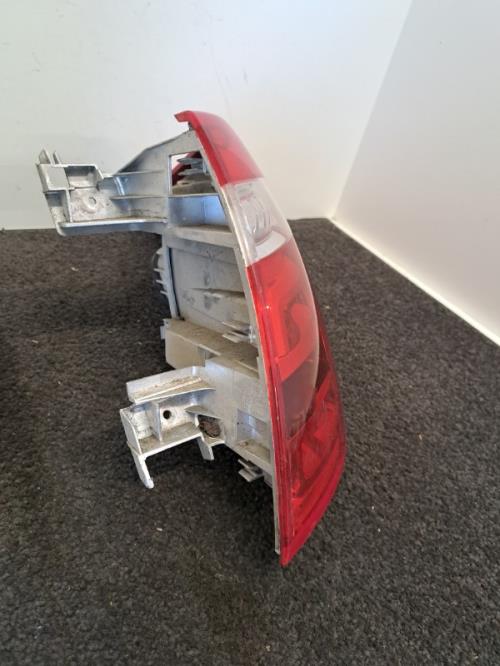 Image Feu arriere principal droit (feux) - CITROEN C4 GRAND PICASSO 1