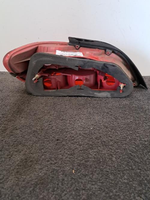 Image Feu arriere principal droit (feux) - PEUGEOT 406