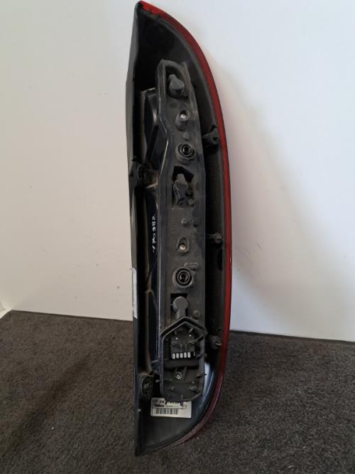 Image Feu arriere principal gauche (feux) - OPEL CORSA C