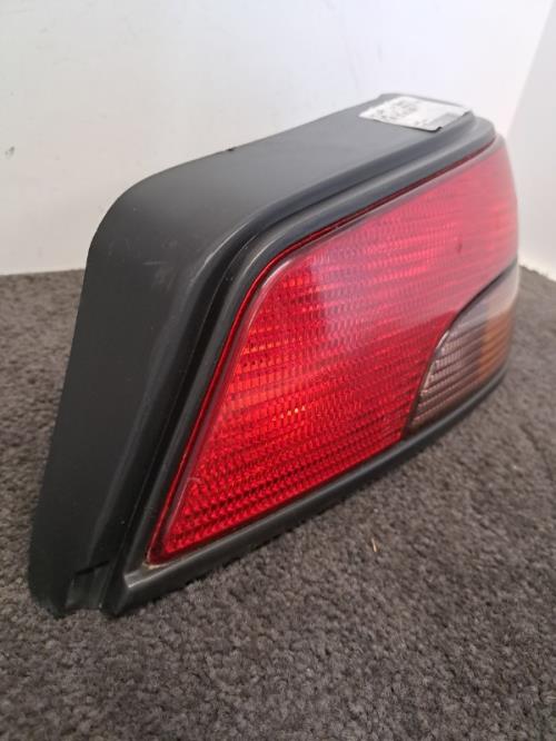 Image Feu arriere principal droit (feux) - PEUGEOT 306