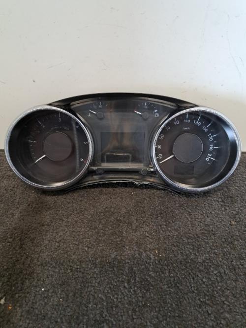 Image Compteur - PEUGEOT 3008 1
