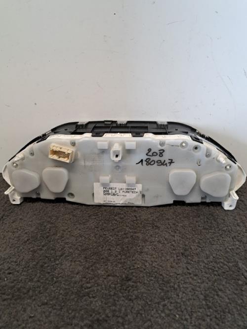 Image Compteur - PEUGEOT 208 1