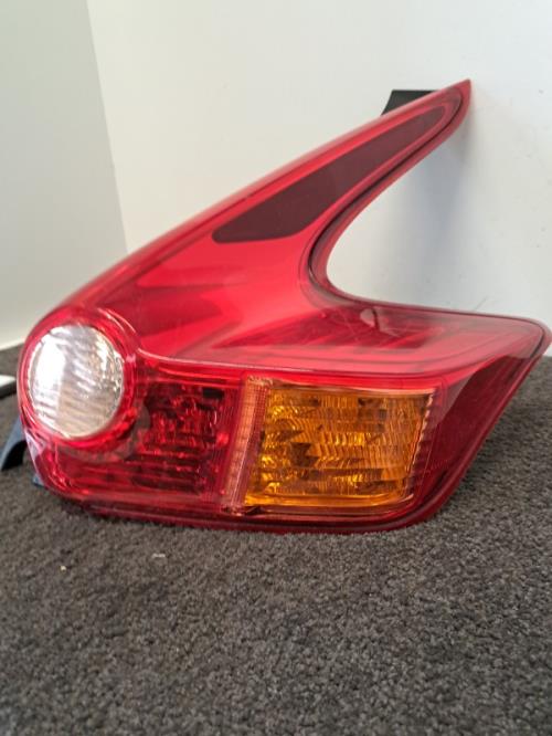 Image Feu arriere principal droit (feux) - NISSAN JUKE 1