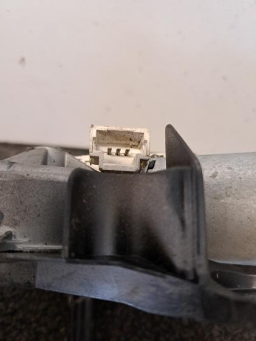 Image Moteur essuie glace arriere - PEUGEOT 5008 1