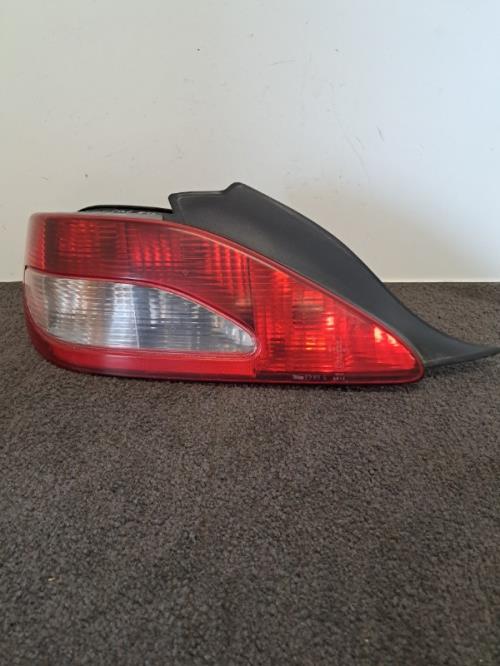 Image Feu arriere principal gauche (feux) - PEUGEOT 406