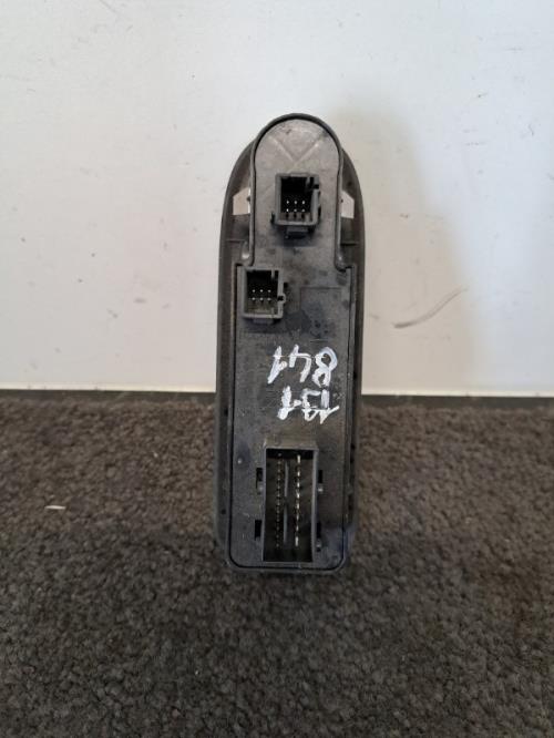 Image Interrupteur de leve vitre - CITROEN C5 2