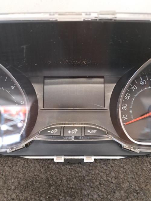 Image Compteur - PEUGEOT 208 1