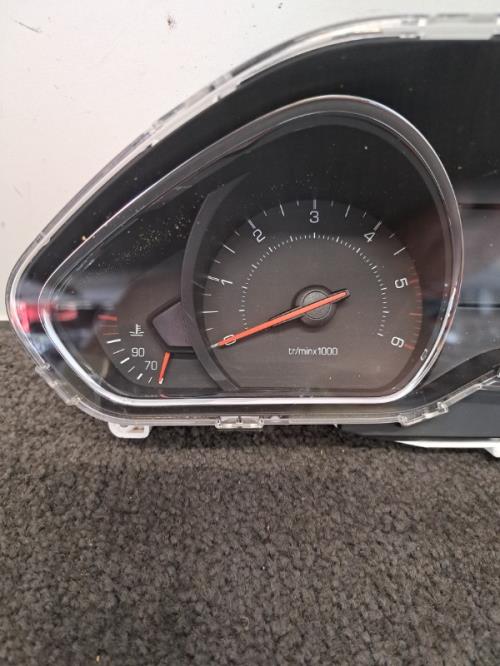 Image Compteur - PEUGEOT 208 1