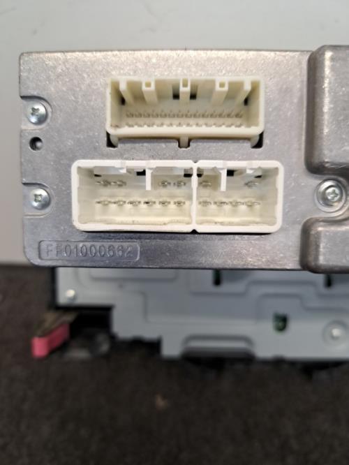 Image Autoradio d'origine - PEUGEOT 108