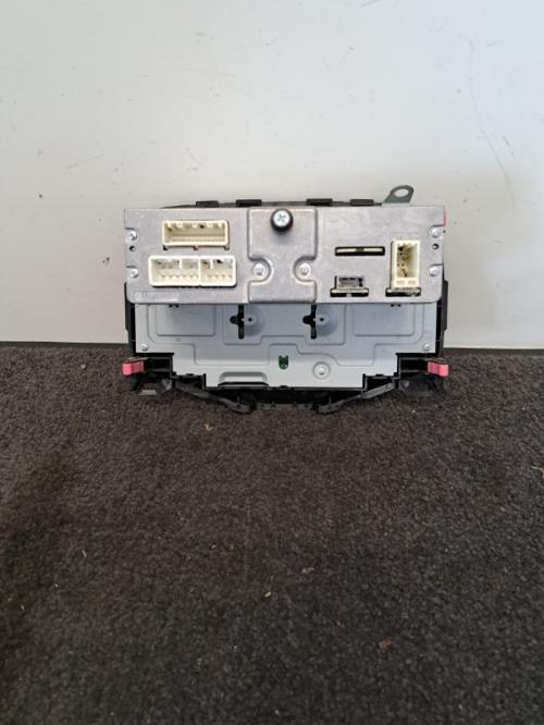 Image Autoradio d'origine - PEUGEOT 108