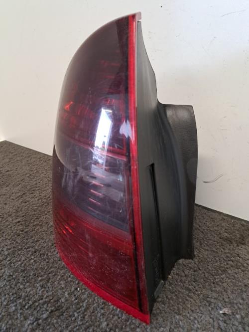 Image Feu arriere principal gauche (feux) - CITROEN C5 1