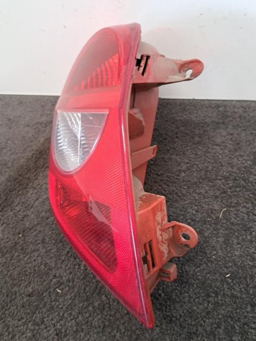 Image Feu arriere principal gauche (feux) - RENAULT CLIO 3
