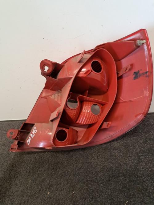 Image Feu arriere principal gauche (feux) - RENAULT CLIO 3