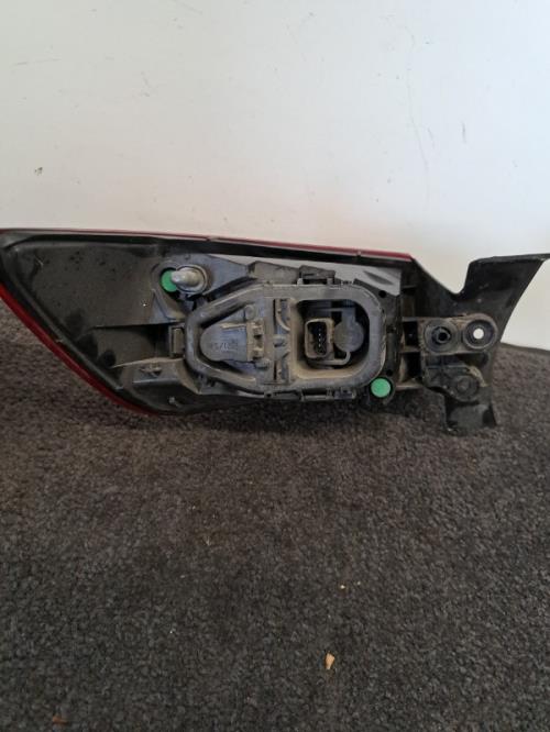 Image Feu arriere principal droit (feux) - RENAULT CLIO 4