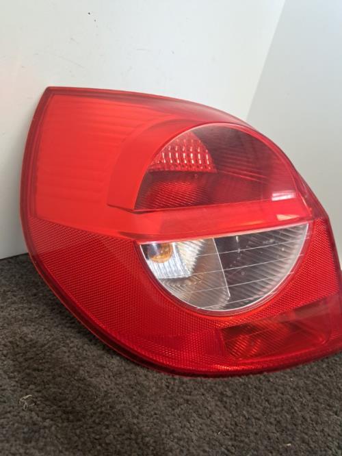 Image Feu arriere principal gauche (feux) - RENAULT CLIO 3
