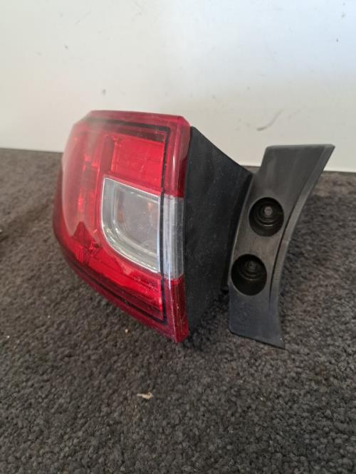 Image Feu arriere principal gauche (feux) - RENAULT CLIO 4
