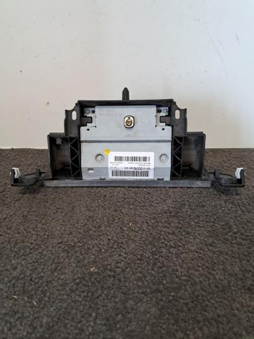 Image Ecran GPS - PEUGEOT 3008 2
