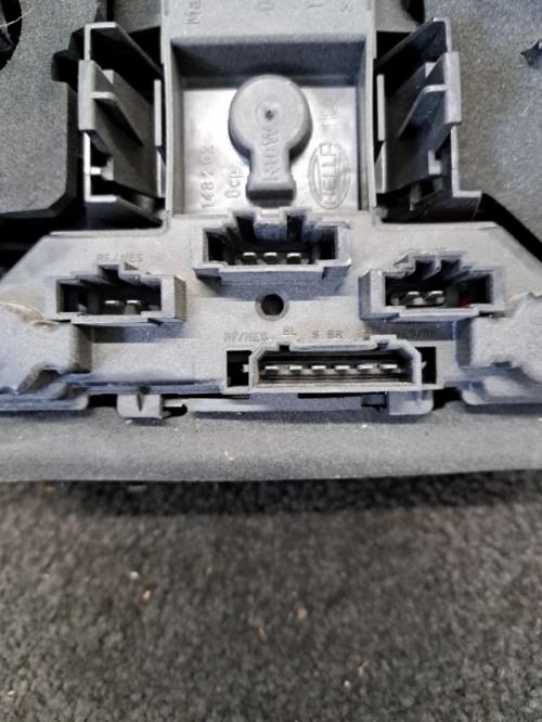 Image Feu arriere principal gauche (feux) - VOLKSWAGEN GOLF 4