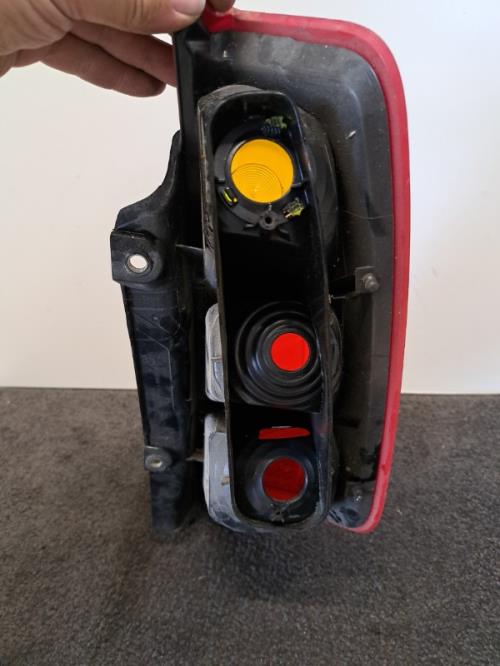 Image Feu arriere principal gauche (feux) - FIAT GRANDE PUNTO