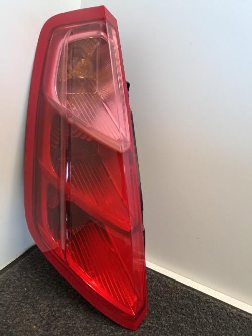 Image Feu arriere principal gauche (feux) - FIAT GRANDE PUNTO