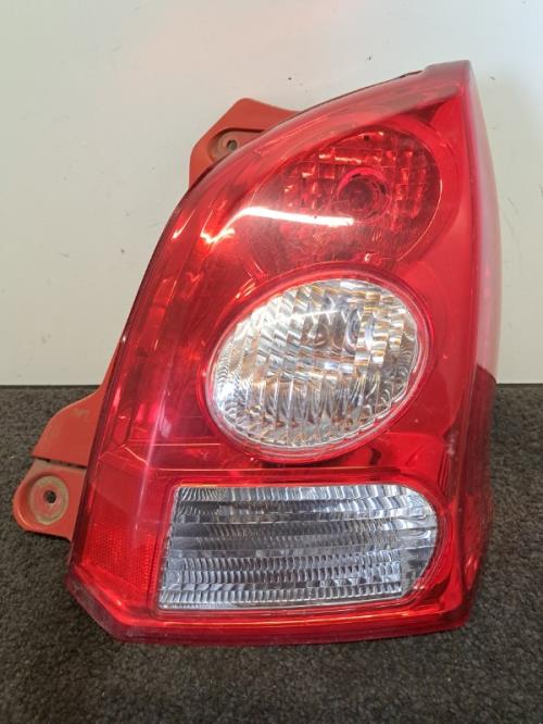 Image Feu arriere principal droit (feux) - NISSAN PIXO