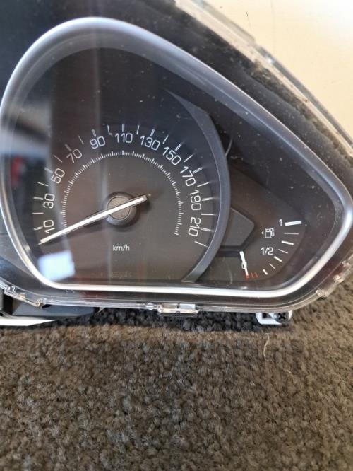 Image Compteur - PEUGEOT 208 1