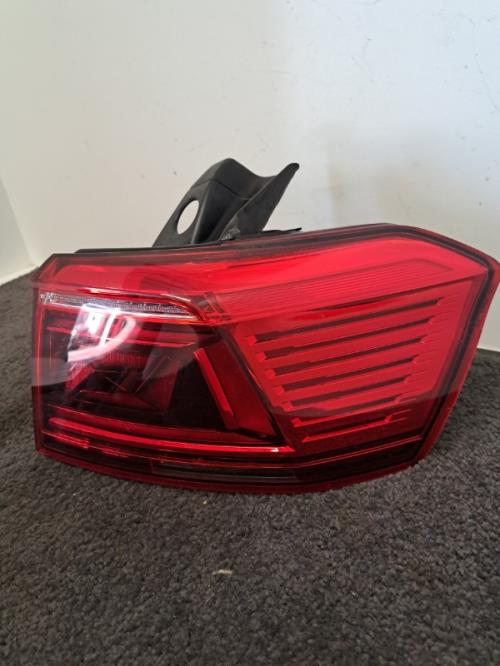 Image Feu arriere principal droit (feux) - VOLKSWAGEN PASSAT 7